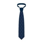 Corbata oficial de seda azul marino con escudo de la Universidad de Alcalá.